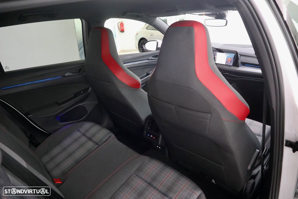VW Golf 2.0 TSI GTI DSG - 14