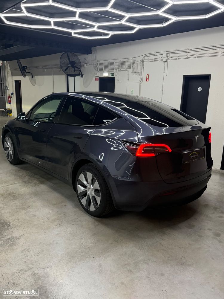 Tesla Model Y Standard - 5