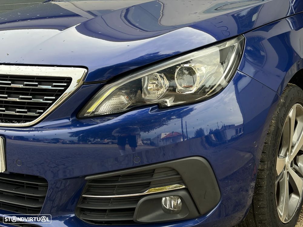 Peugeot 308 PureTech 130 GPF EAT8 Stop & Start Tech Edition - 16