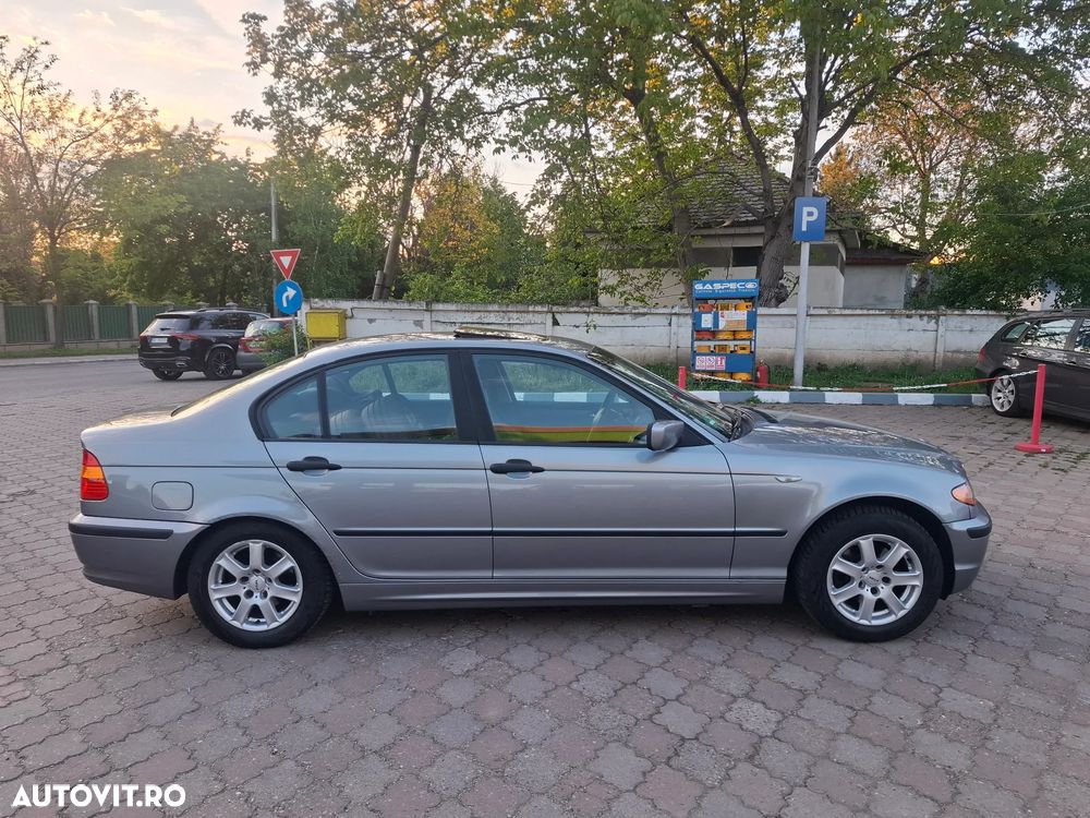 BMW Seria 3 318i Edition Exclusive - 5