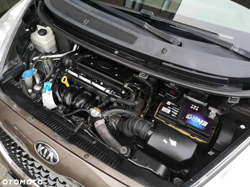 Kia Venga 1.4 Business Line - 28