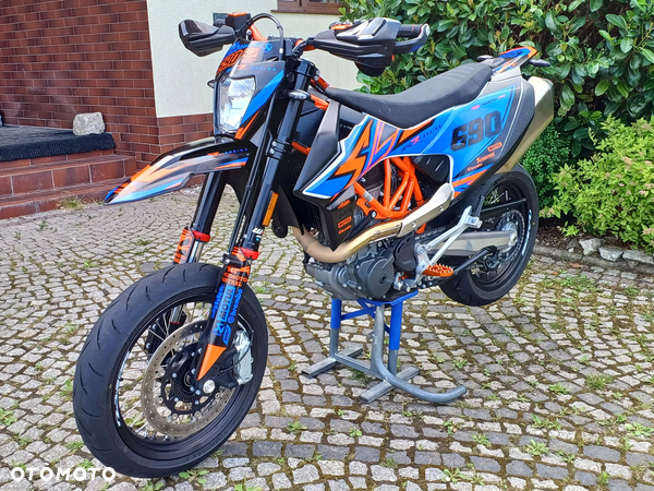 KTM SMC