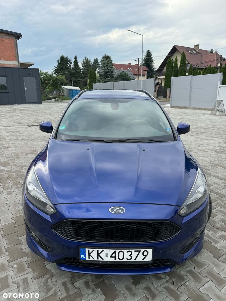 Ford Focus 1.5 EcoBoost ST-Line - 8