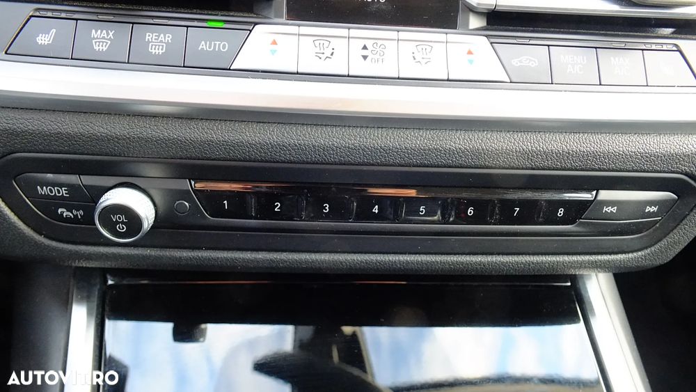 BMW Seria 3 320d Touring Aut. Sport Line - 21