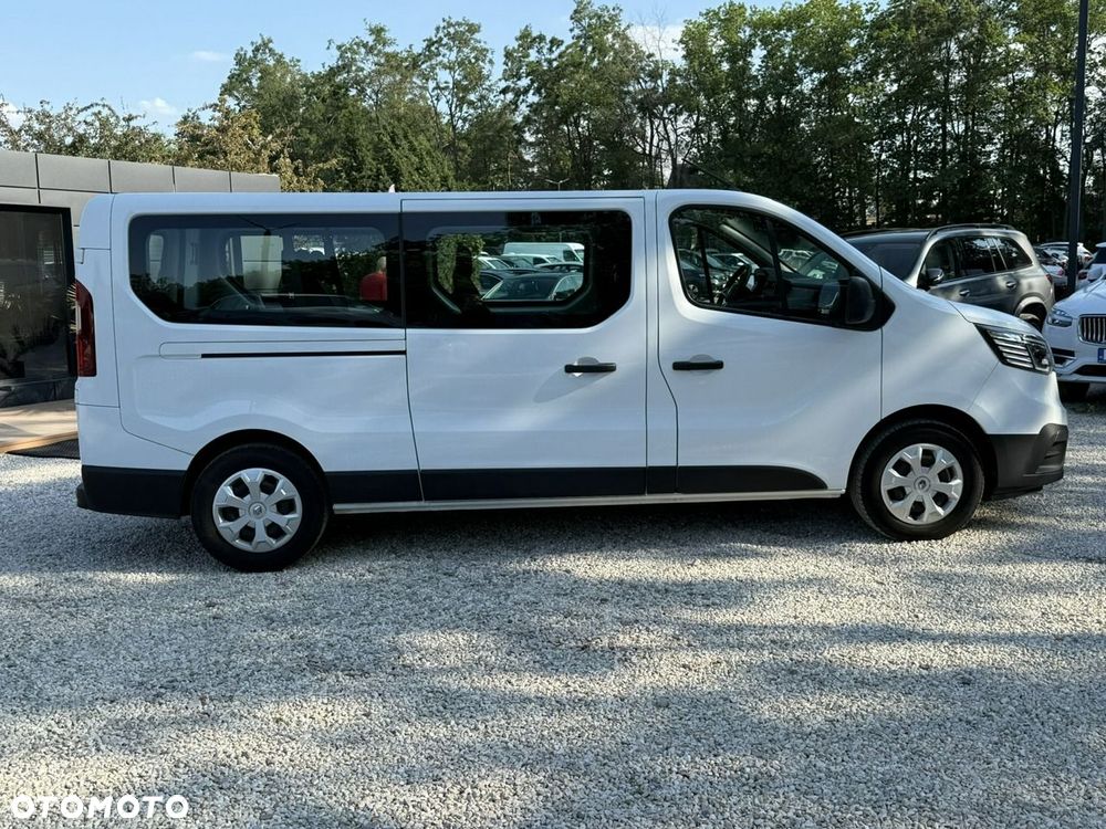 Renault Trafic - 2