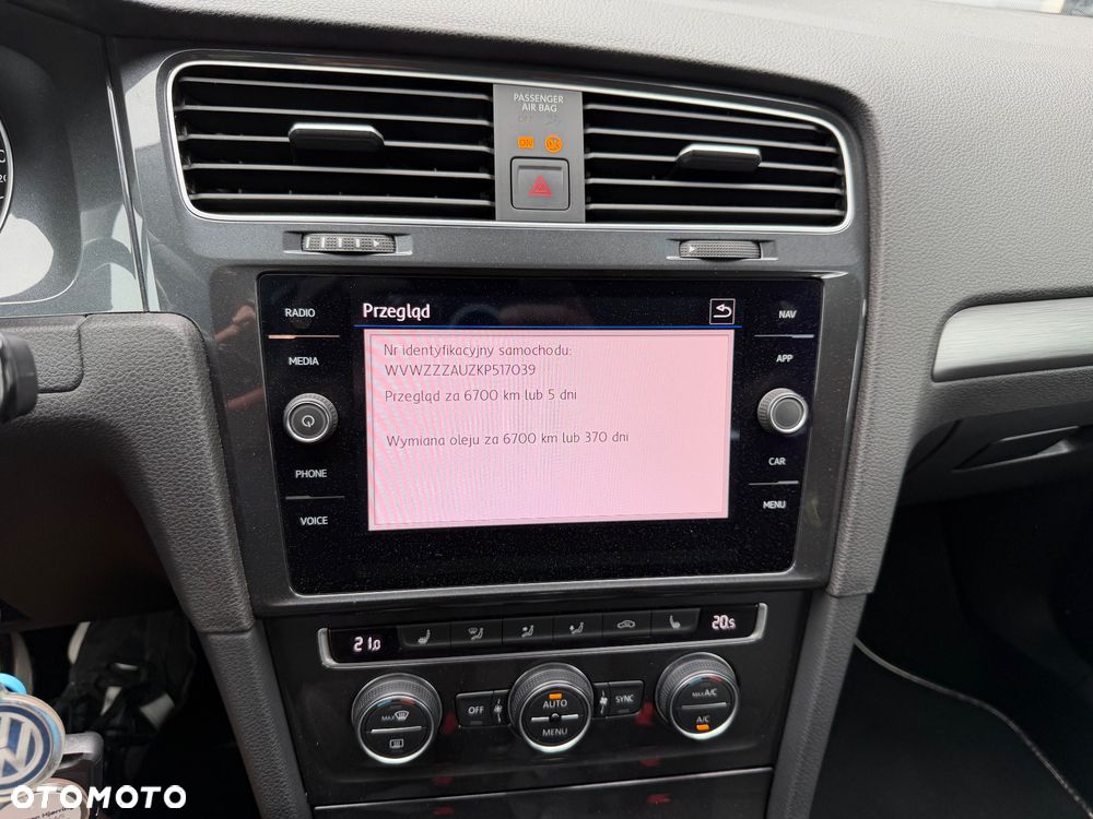 Volkswagen Golf 1.6 TDI BMT Highline - 21