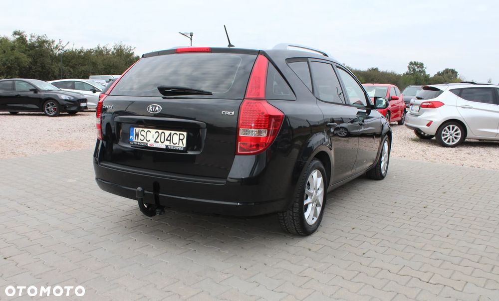 Kia Ceed 2.0 CRDi SW Mind - 6