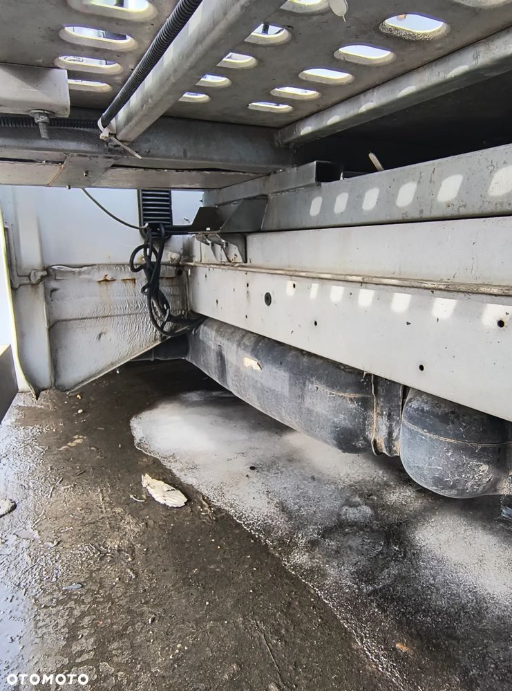 Mercedes-Benz Sprinter - 7