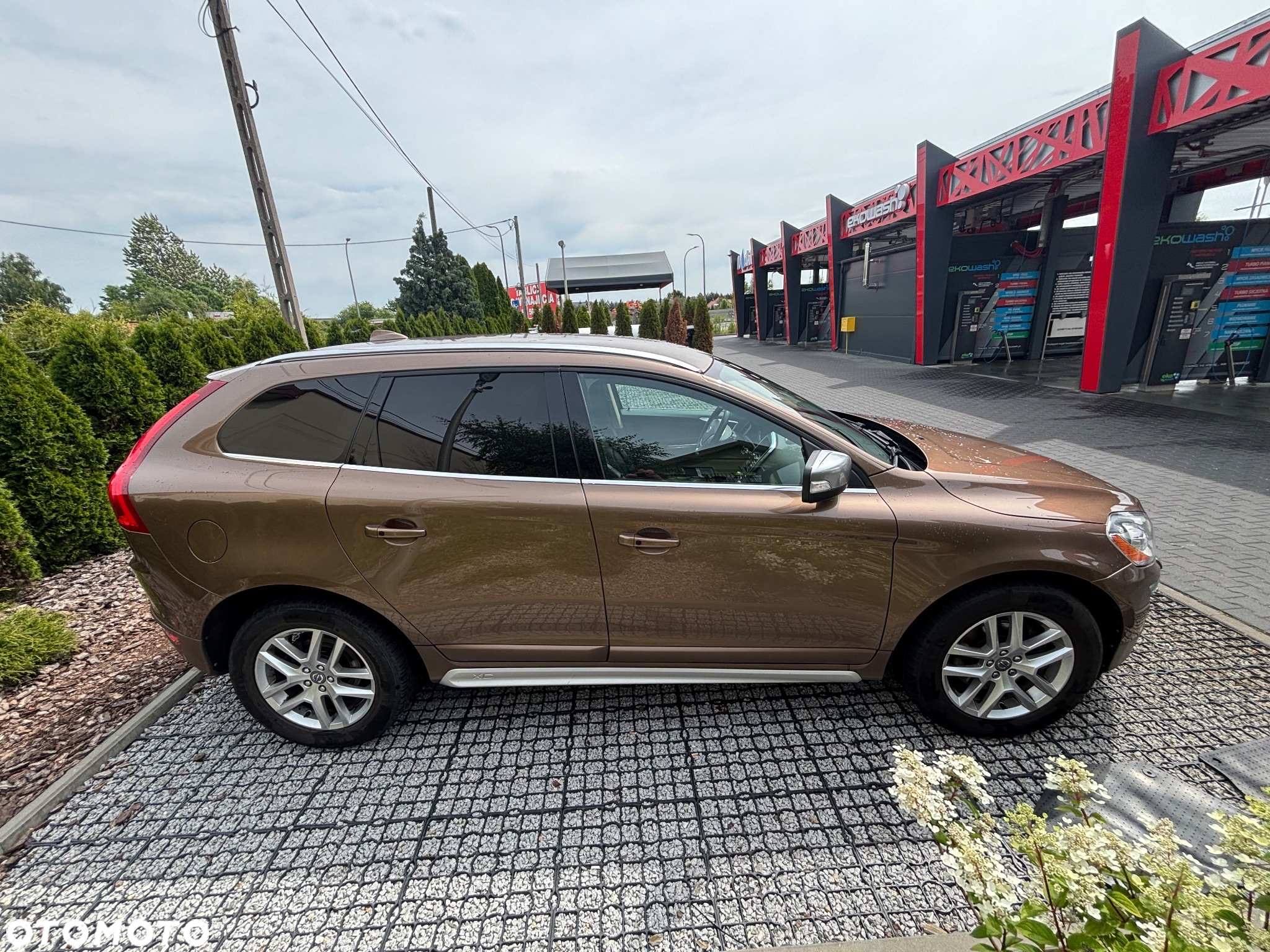 Volvo XC 60 2.4D AWD RDesign - 6