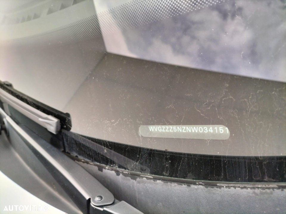 Volkswagen Tiguan - 14