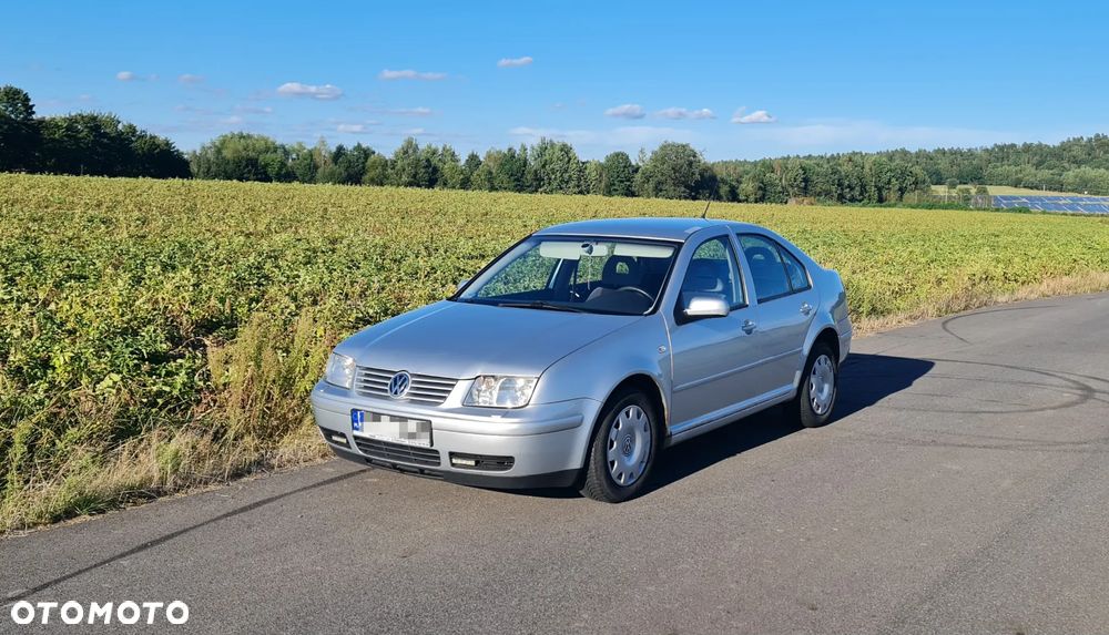 Volkswagen Bora 1.9 TDI - 1