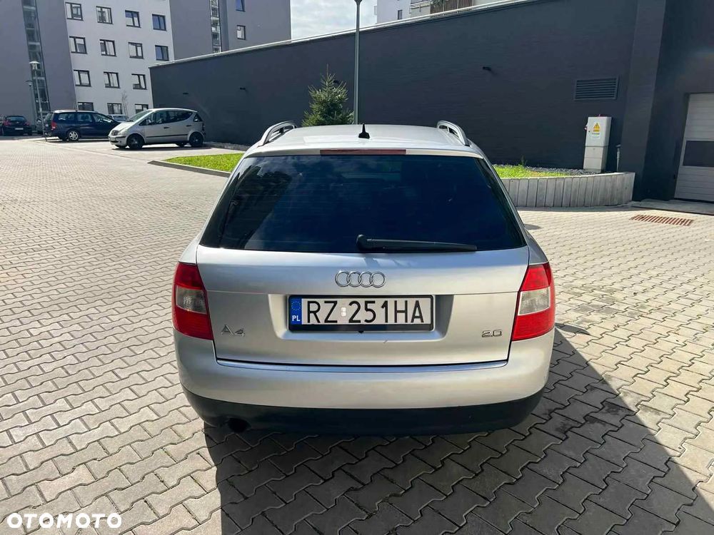 Audi A4 - 5