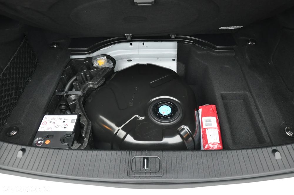 Mercedes-Benz Klasa E 350 BlueTEC 4-Matic Avantgarde - 22