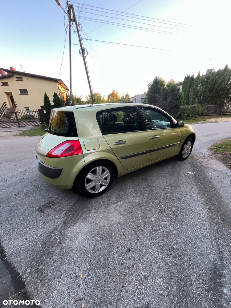 Renault Megane - 5