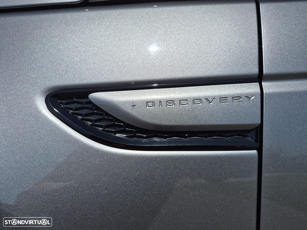 Land Rover Discovery Sport P300e R-Dynamic S - 7