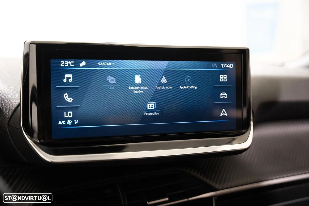Peugeot 2008 1.2 PureTech Active - 19