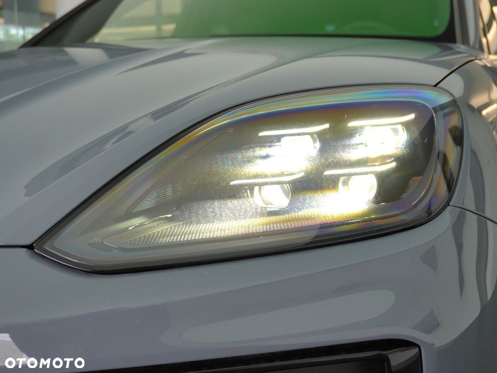 Porsche Cayenne Black Edition - 10
