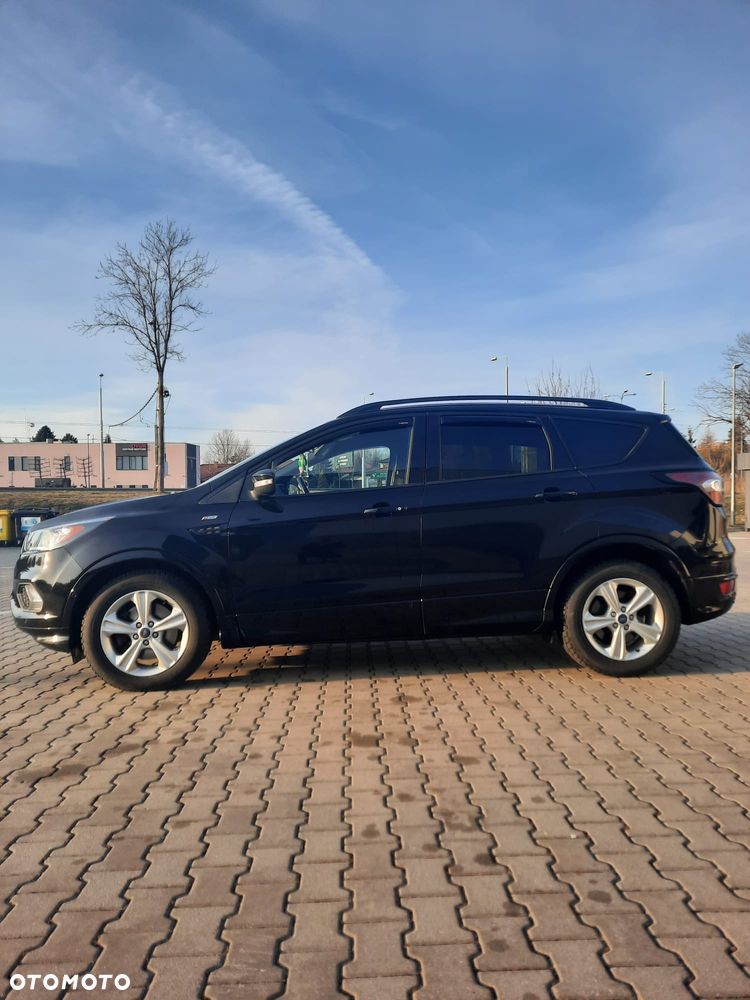 Ford Kuga 2.0 TDCi FWD ST-Line - 20