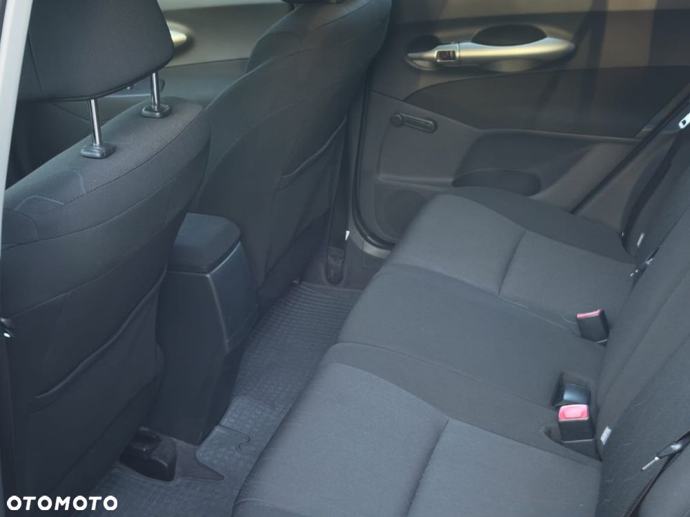 Toyota Auris - 16