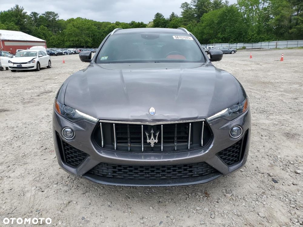 Maserati Levante - 2