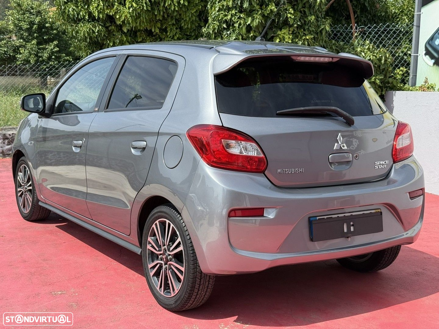 Mitsubishi Space Star 1.2 Intense Connect Edition - 4