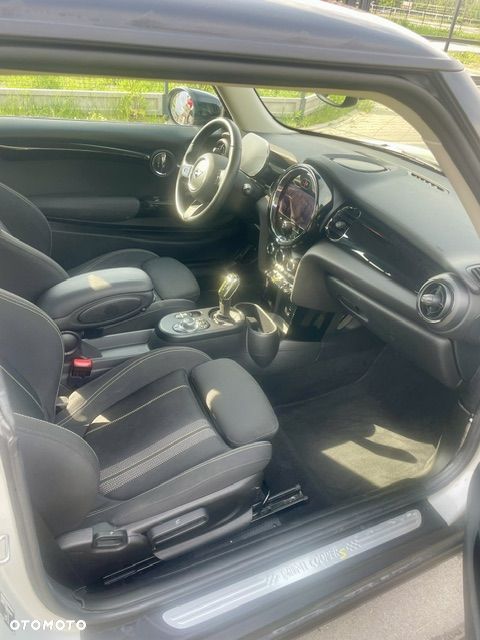 MINI Cooper SE Resolute Edition - 12