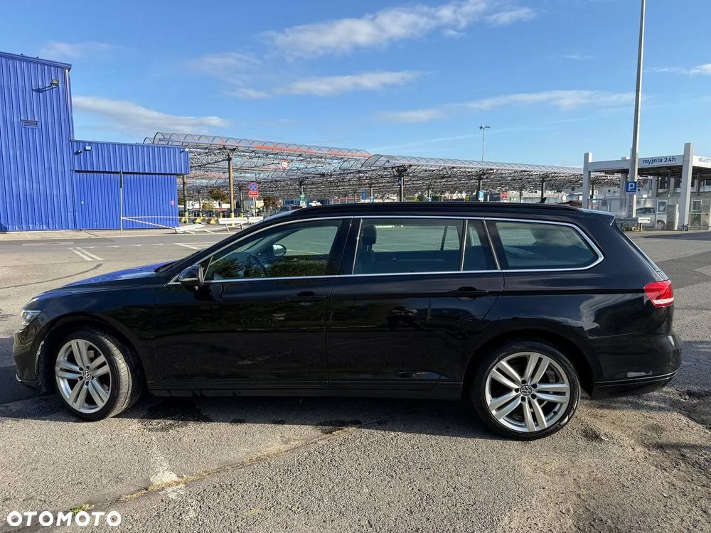 Volkswagen Passat - 5