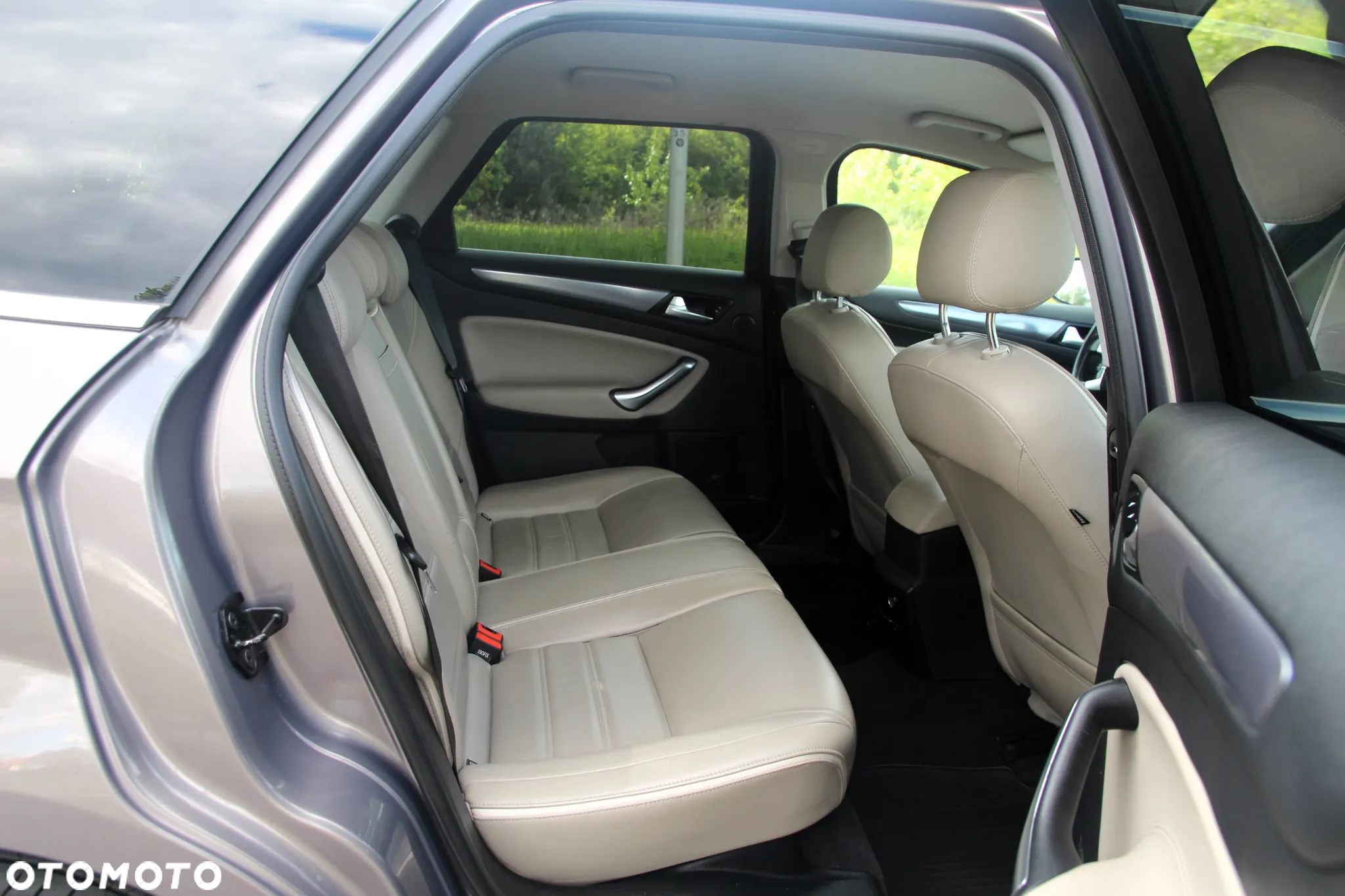 Ford Mondeo - 14