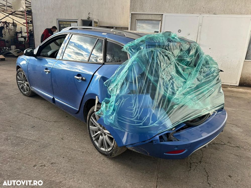 Dezmembrari Renault Megane 3 Facelift 1.6 DCI - 3