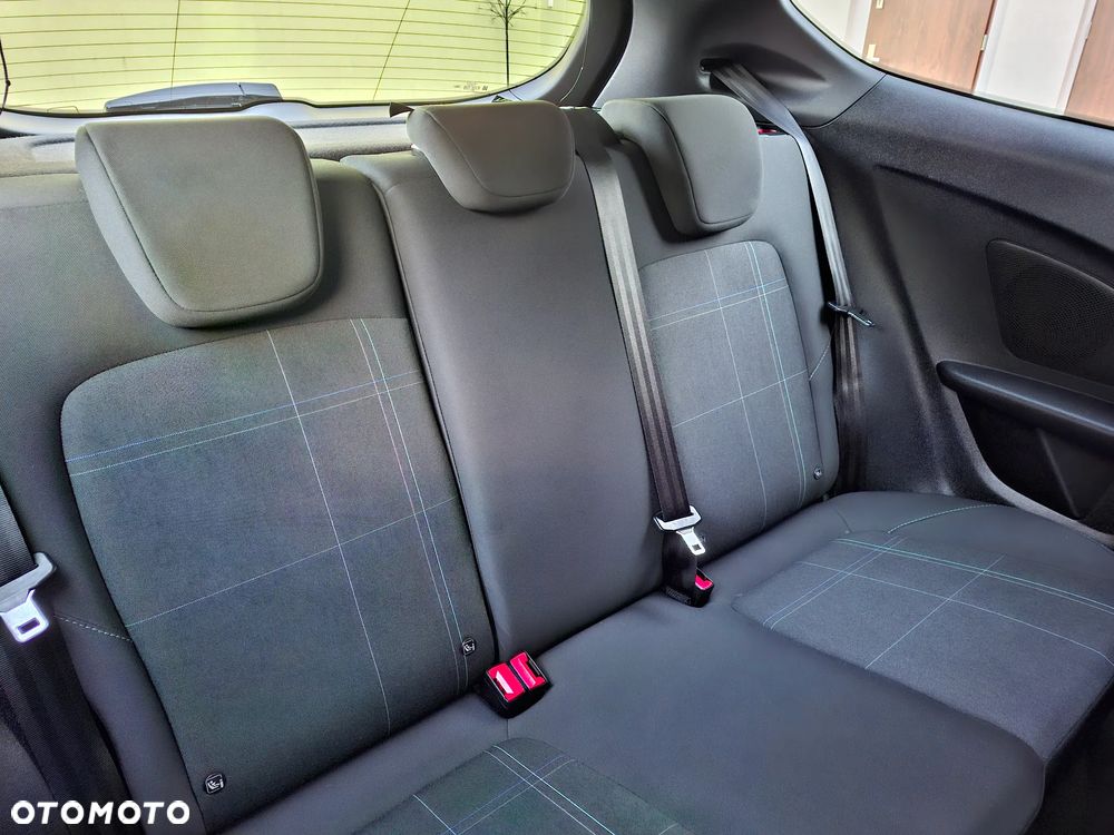 Ford Fiesta - 16