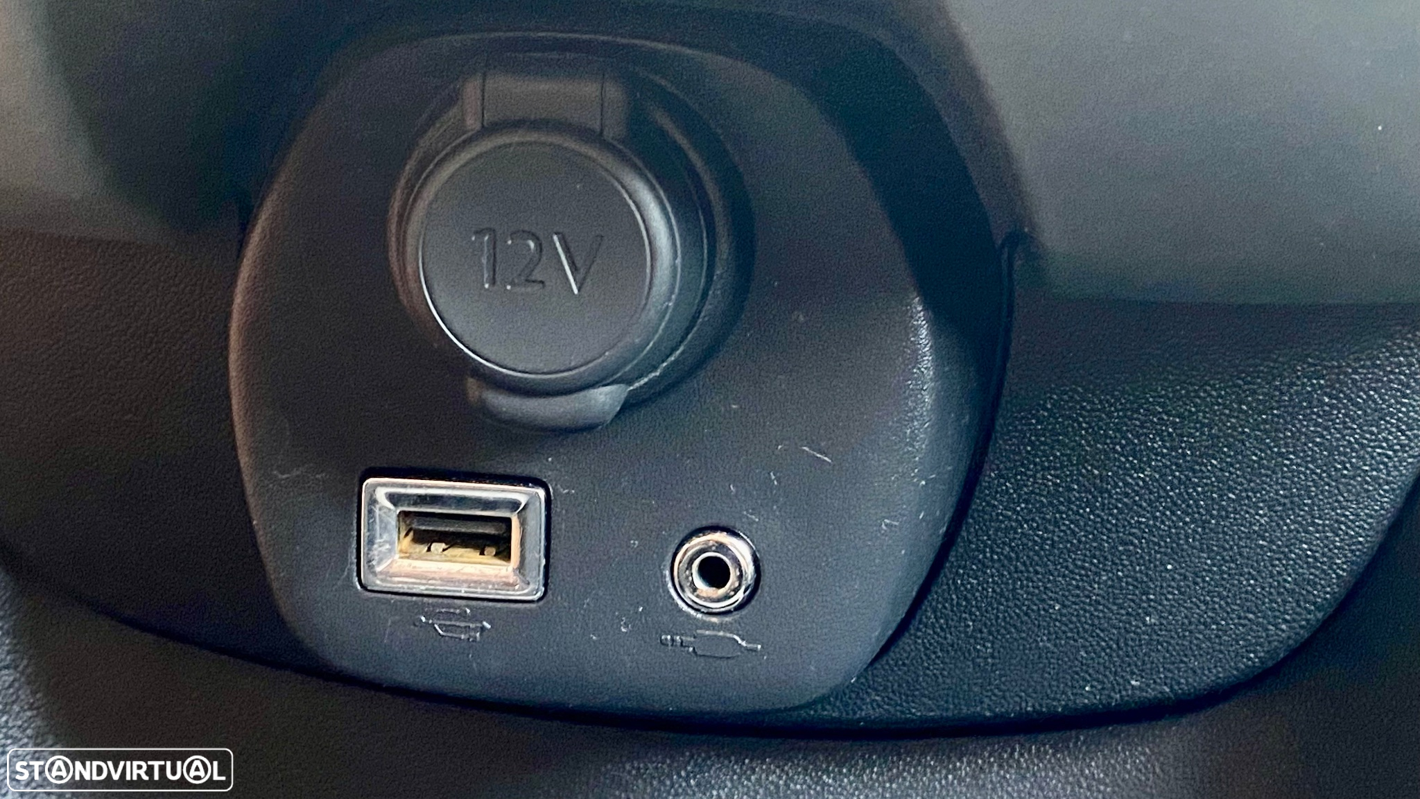 Toyota Aygo 1.0 X-Play Plus - 22