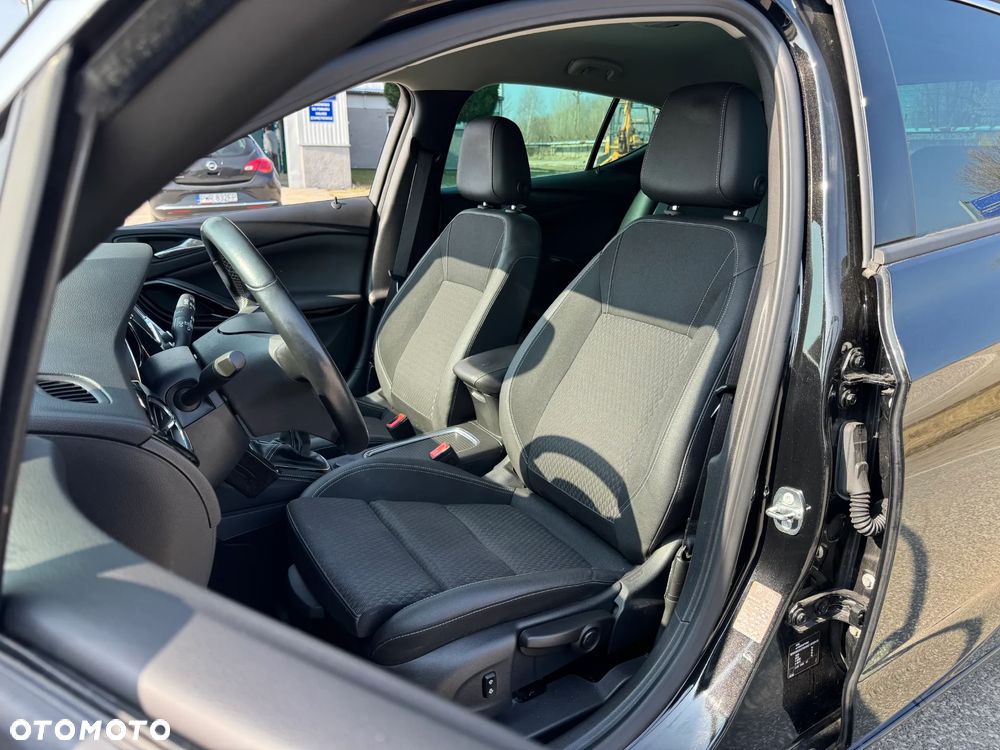 Opel Astra 1.4 Turbo Start/Stop Dynamic - 4