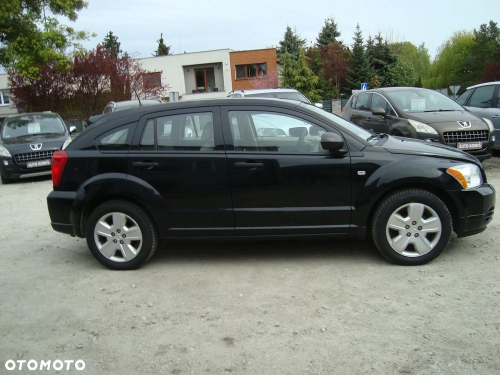 Dodge Caliber - 4