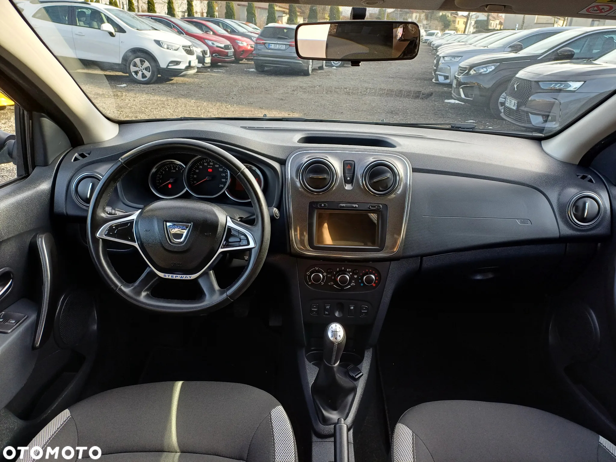 Dacia Sandero Stepway 1.5 dCi Laureate S&S - 15
