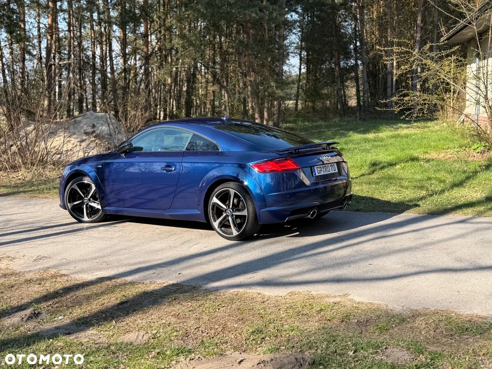 Audi TT Coupé - 14