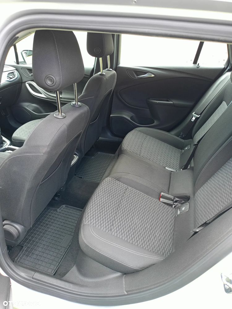 Opel Astra 1.6 CDTI Active - 13
