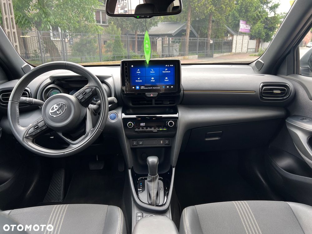 Toyota Yaris Cross Hybrid 1.5 Executive 4x4 - 2