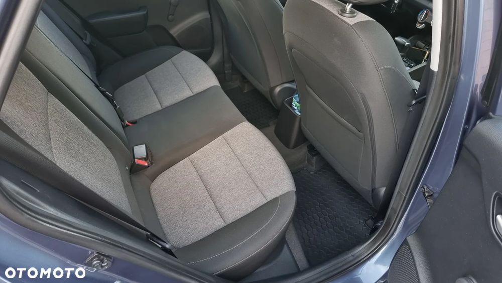 Kia Stonic 1.4 L - 22