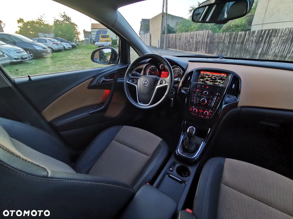 Opel Astra 1.4 T Sport S&S EU6 - 19