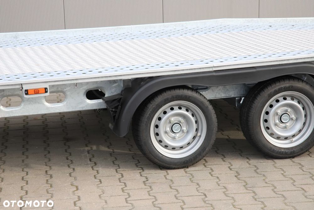 Gala BBG Gala TAURUS T4527SL 4,5 m x 2,05 m wypełnienie alu ryfel Full LED  DMC 2700kg Koła 195R13C - 7