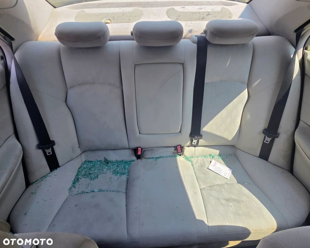 Mercedes-Benz C W203 C200  2.0 Kompressor 2000 na części - 7