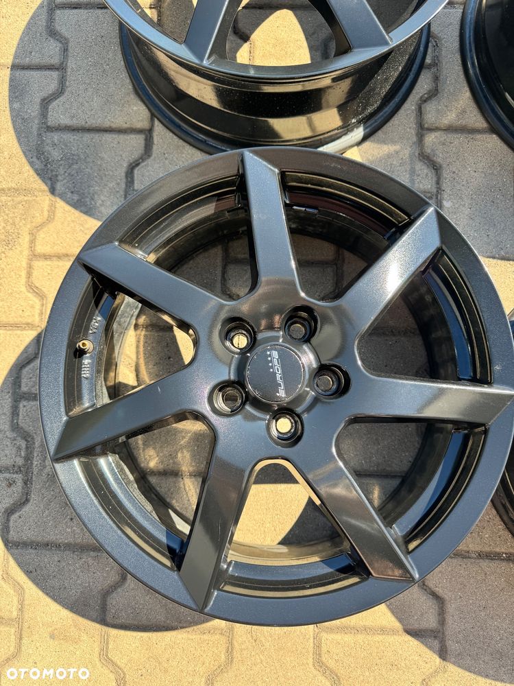 Felgi Aluminiowe Czarne 5x108 7Jx17 Et:49 - 2