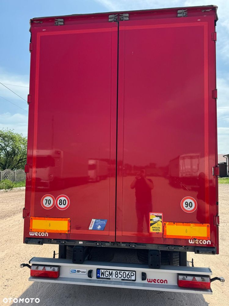 Mercedes-Benz Actros - 4