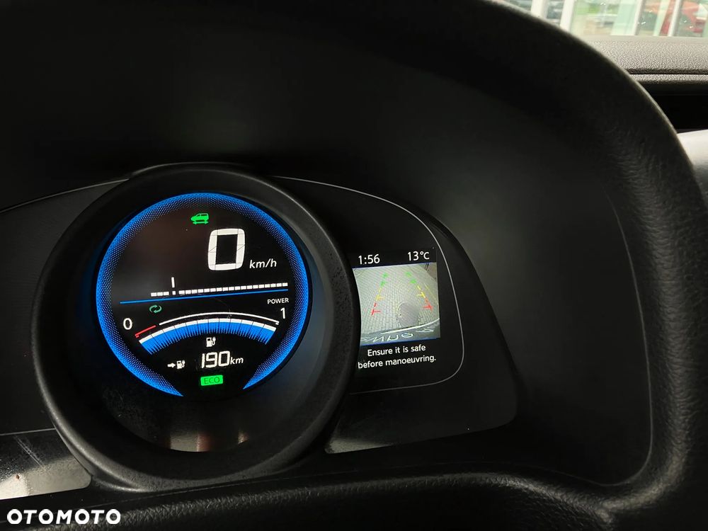 Nissan NV200 XL VOLTIA - 25