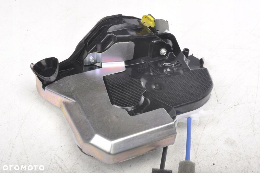 HONDA HR-V II ZAMEK DRZWI LEWY PRZÓD 8 PIN - 3