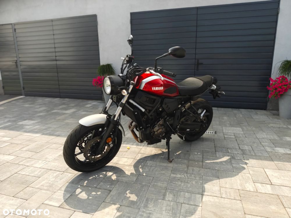 Yamaha XSR - 24