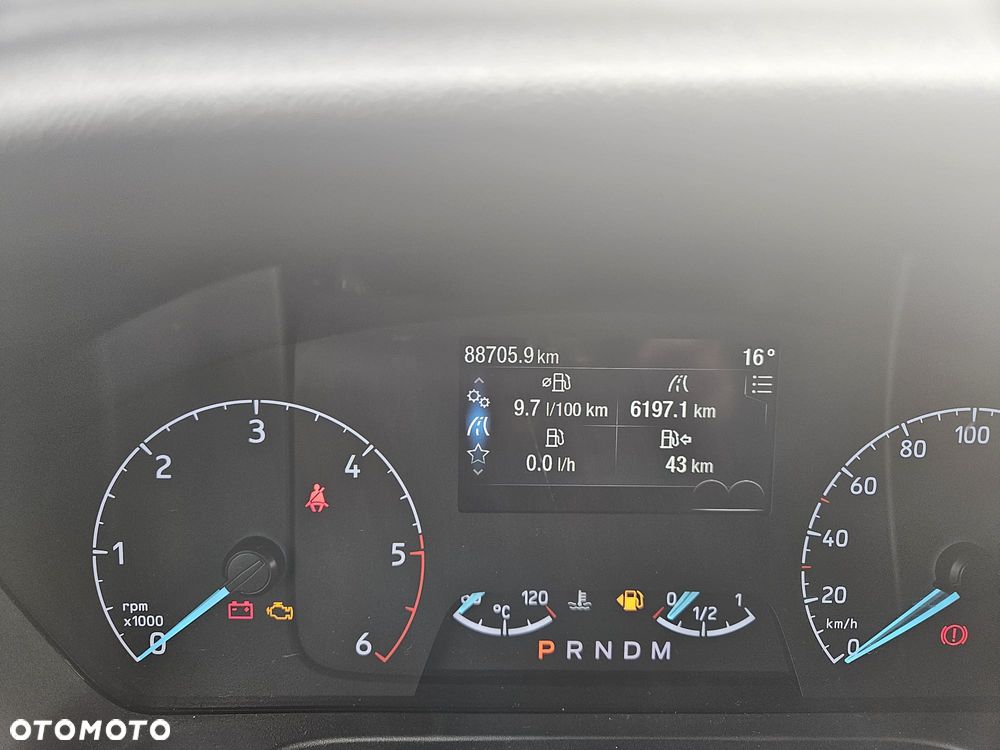 Ford Tourneo Custom - 2