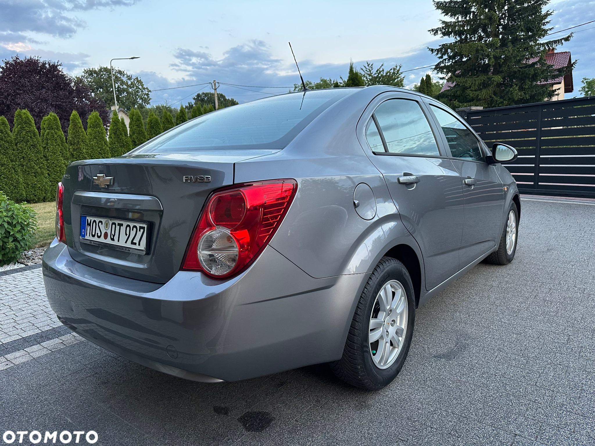 Chevrolet Aveo 1.4 LT - 14