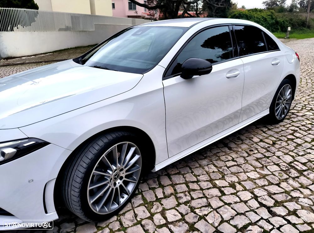 Mercedes-Benz A 250 e AMG Line - 14
