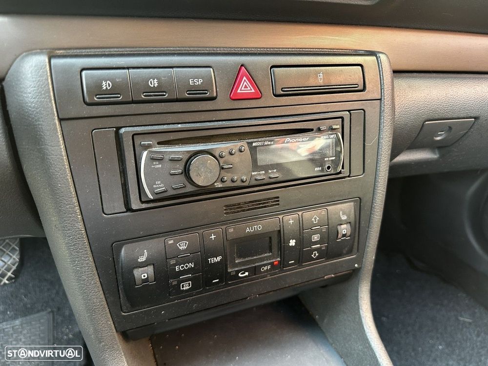 Audi A4 Avant 1.9 TDI Sport - 8